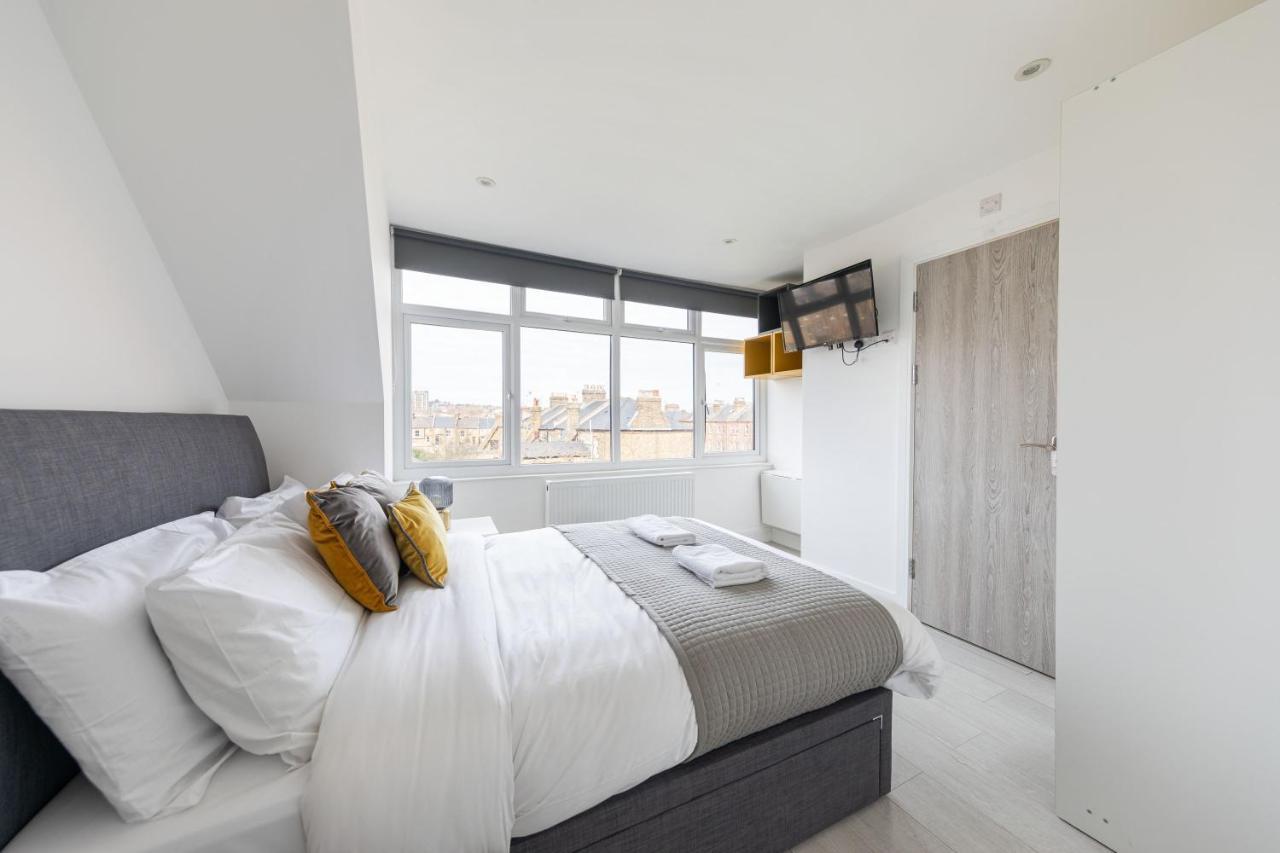 Anson Hotel Modern And Spacious Loft Suite Лондон Екстериор снимка