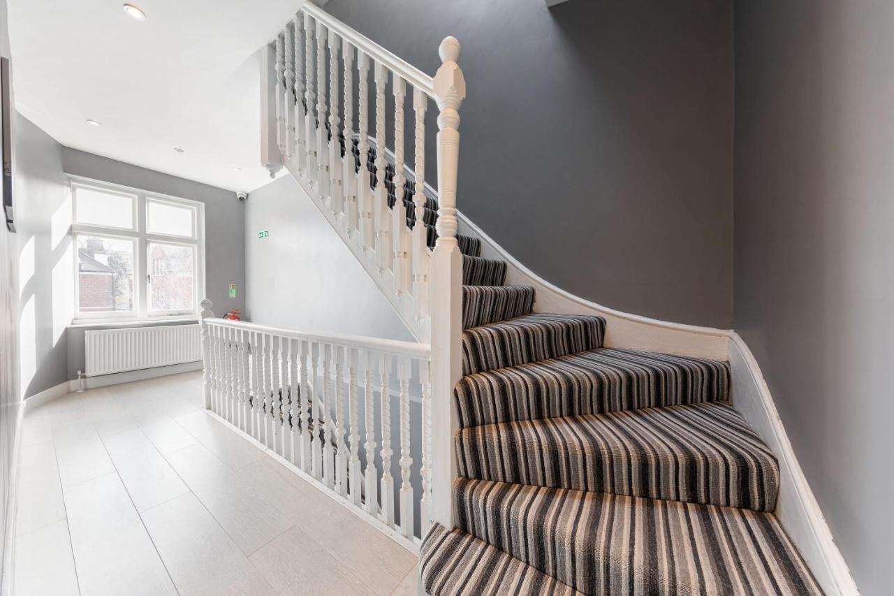 Anson Hotel Modern And Spacious Loft Suite Лондон Екстериор снимка